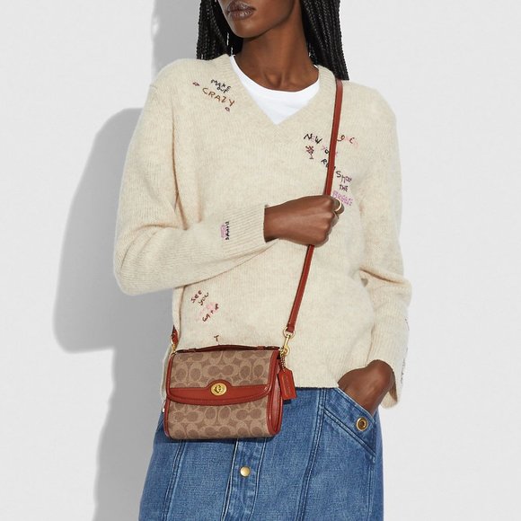 🌈 Coach Kip Turnlock Crossbody In Rainbow Signature Canvas ❤️ - Picture 6 of 15